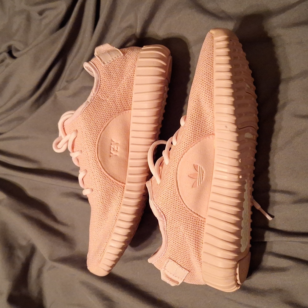 Yeezy Barbie Pink Adidas Sneakers Size 71/2